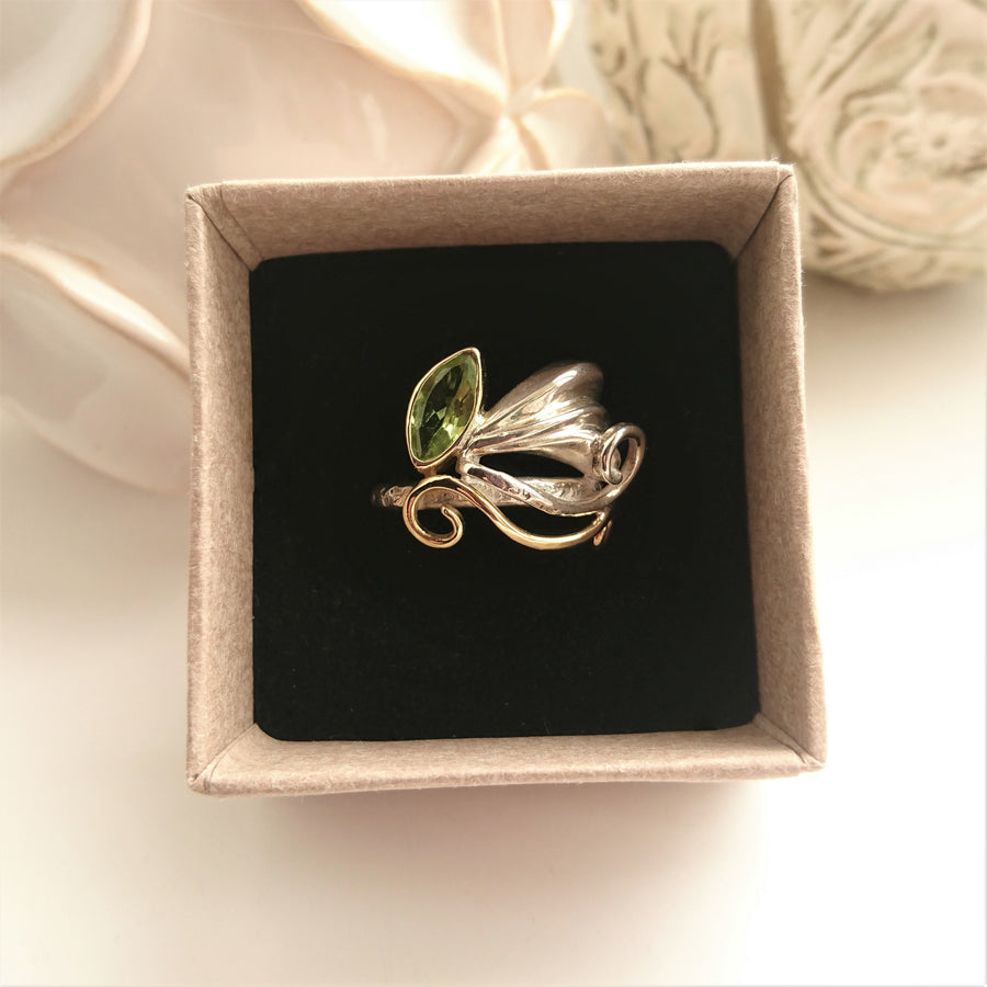 18ct Gold and Silver Marquise Peridot Ring